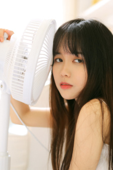 女人裸体做爰XXXⅩ直播